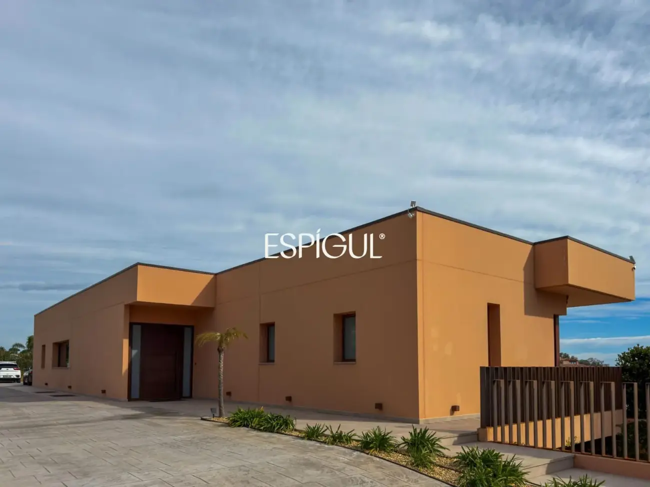 Exclusiva residencia contemporánea con vistas al mar en Sant Vicenç de Montalt