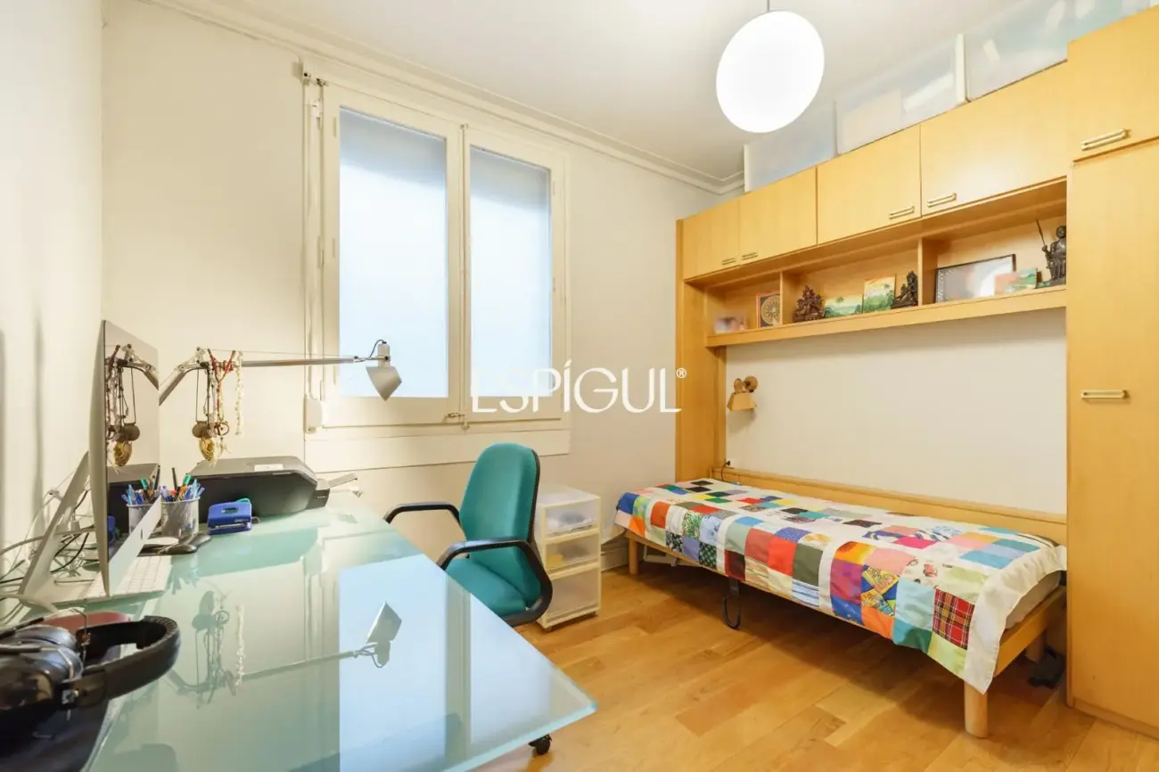 Exclusiva vivienda de 170 m² en una de las ubicaciones más cotizadas de l’Antiga Esquerra de l’Eixample.