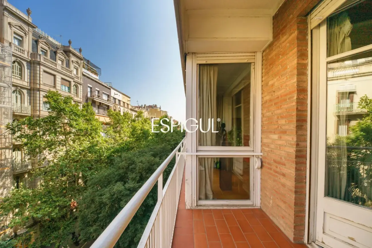 Exclusiva vivienda de 170 m² en una de las ubicaciones más cotizadas de l’Antiga Esquerra de l’Eixample.