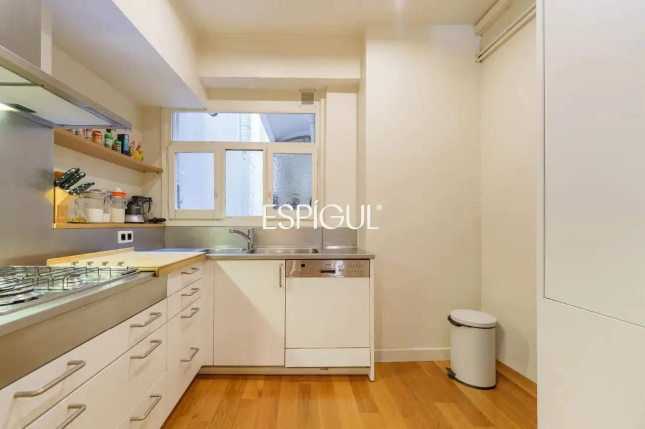 Exclusiva vivienda de 170 m² en una de las ubicaciones más cotizadas de l’Antiga Esquerra de l’Eixample.