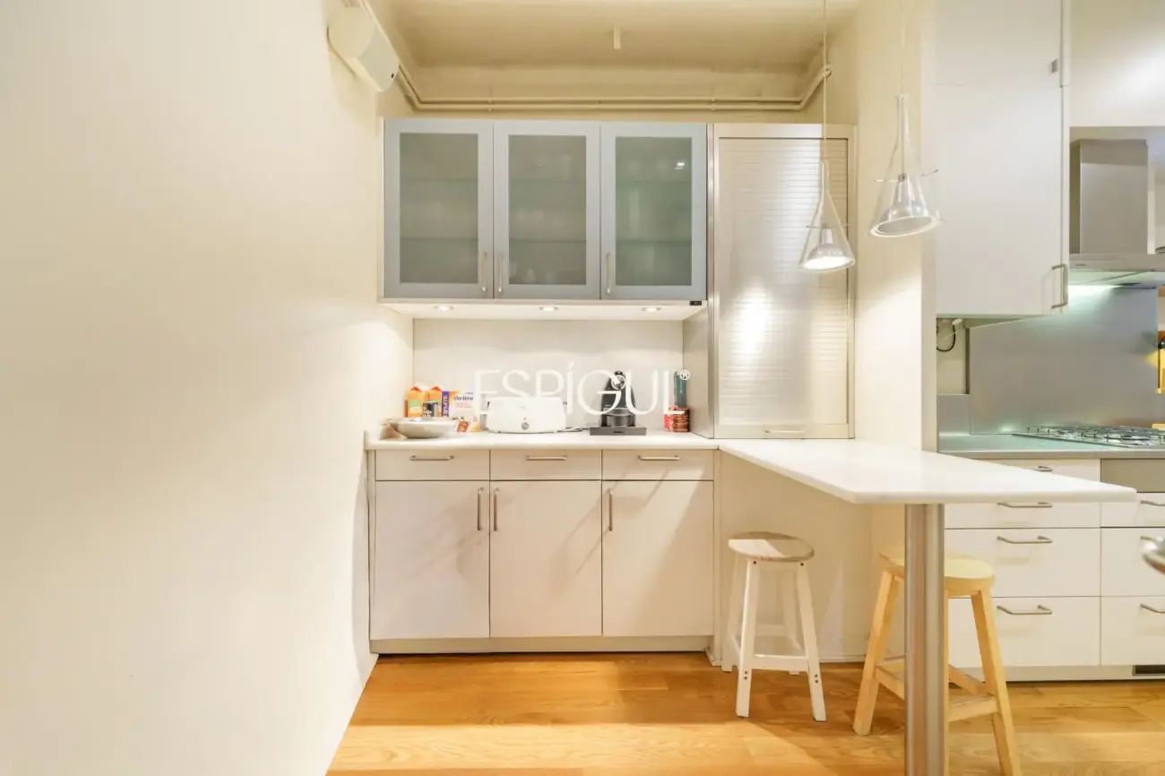 Exclusiva vivienda de 170 m² en una de las ubicaciones más cotizadas de l’Antiga Esquerra de l’Eixample.