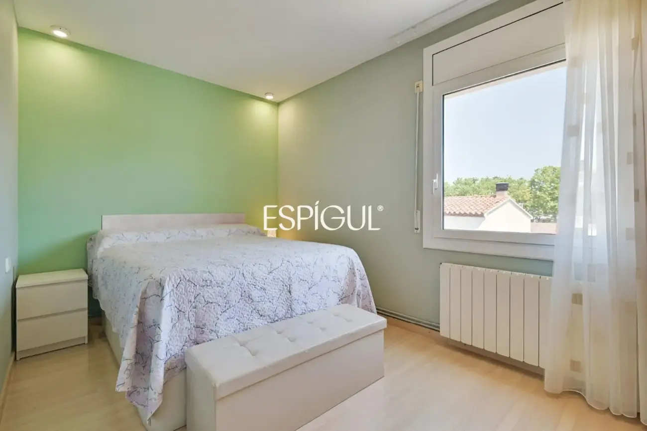 Exclusiu pis a S’Agaró amb pàrquing i traster, molt a prop de la platja de Sant Pol