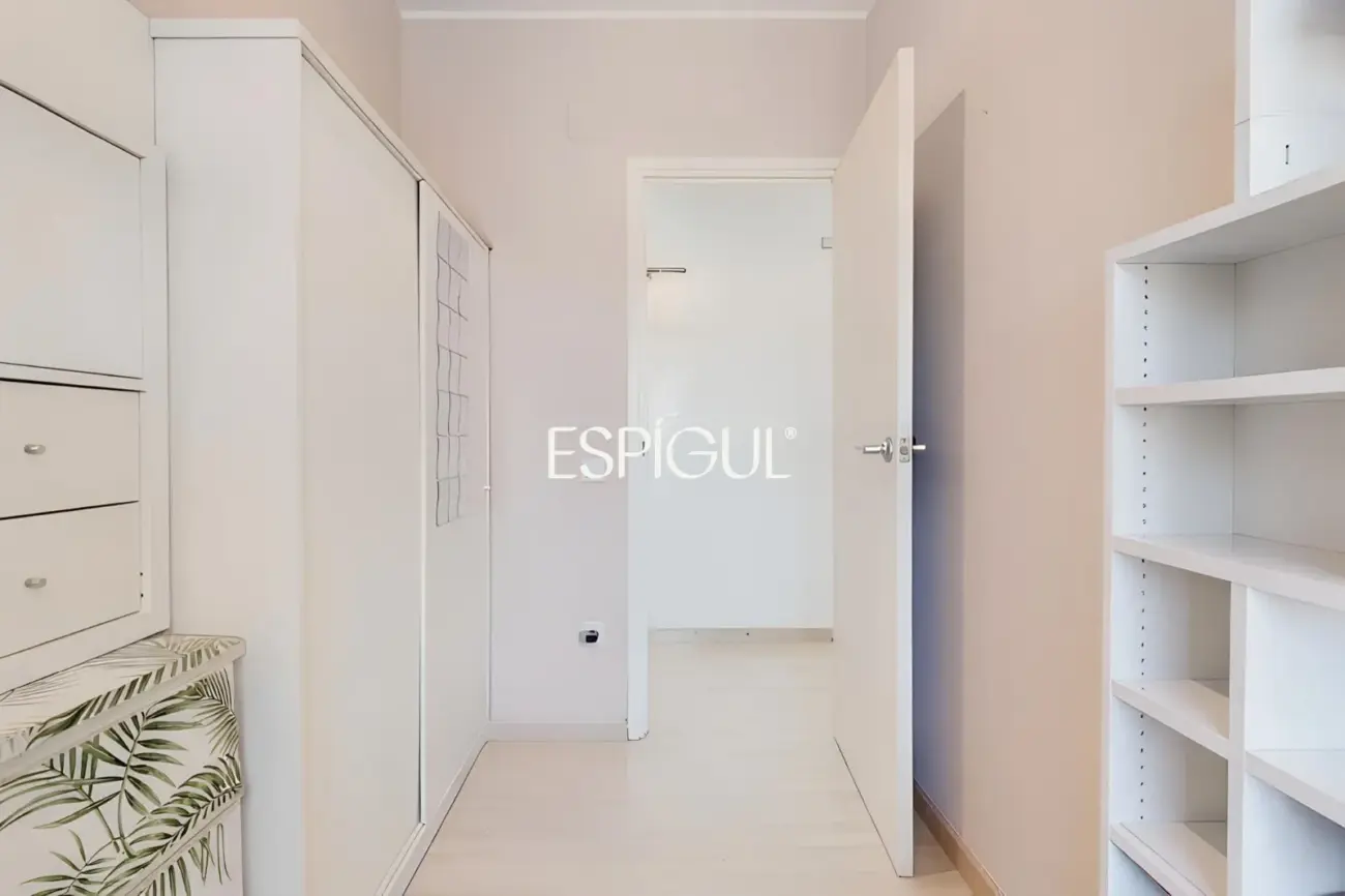 Exclusiu pis a S’Agaró amb pàrquing i traster, molt a prop de la platja de Sant Pol