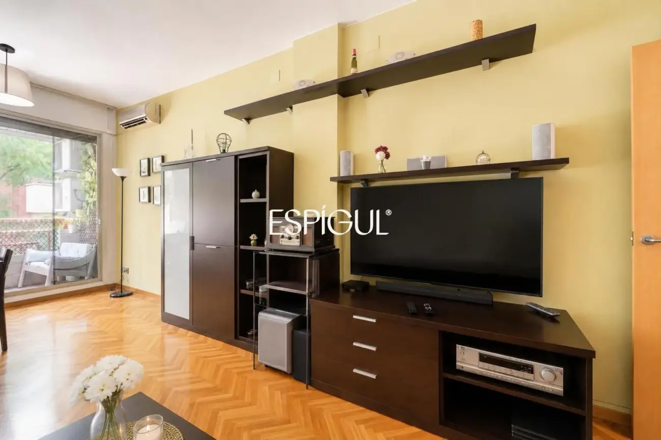 Appartement avec terrasse et parking à côté de la place d’Espagne