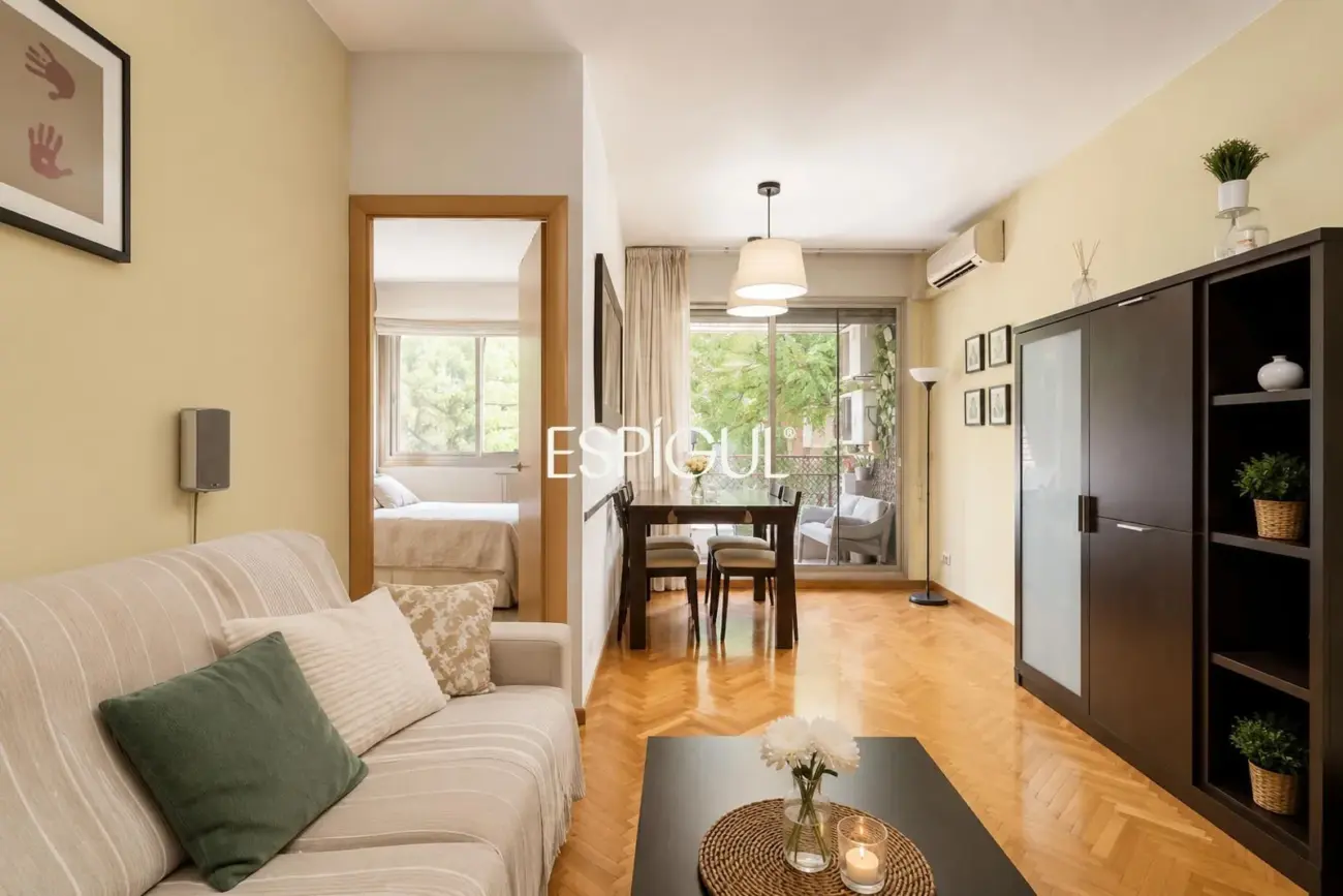 Appartement avec terrasse et parking à côté de la place d’Espagne