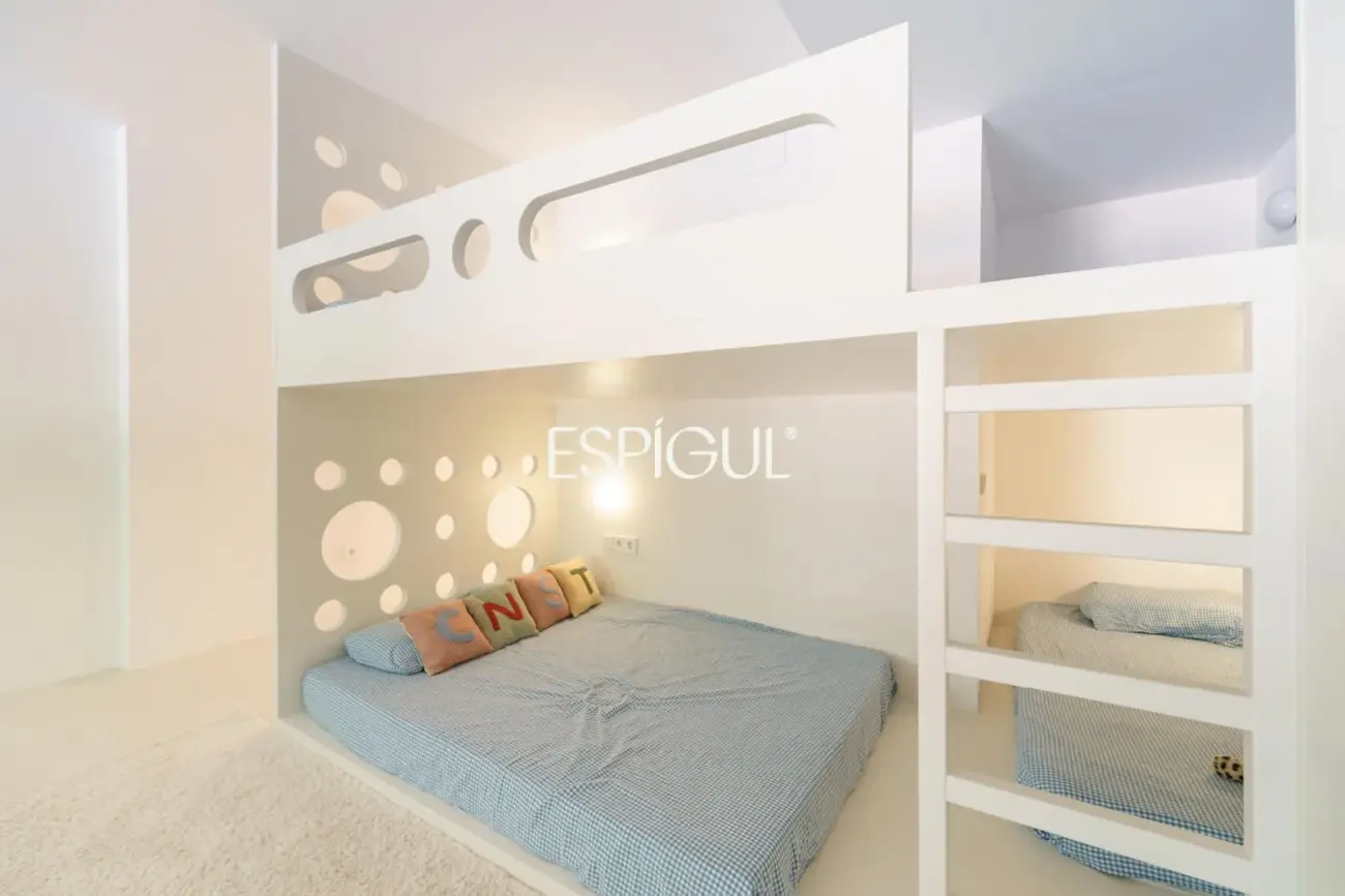 Appartement design neuf avec terrasse de 270 m² à Les Corts