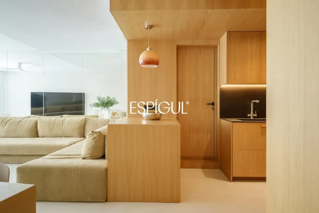 Appartement design neuf avec terrasse de 270 m² à Les Corts