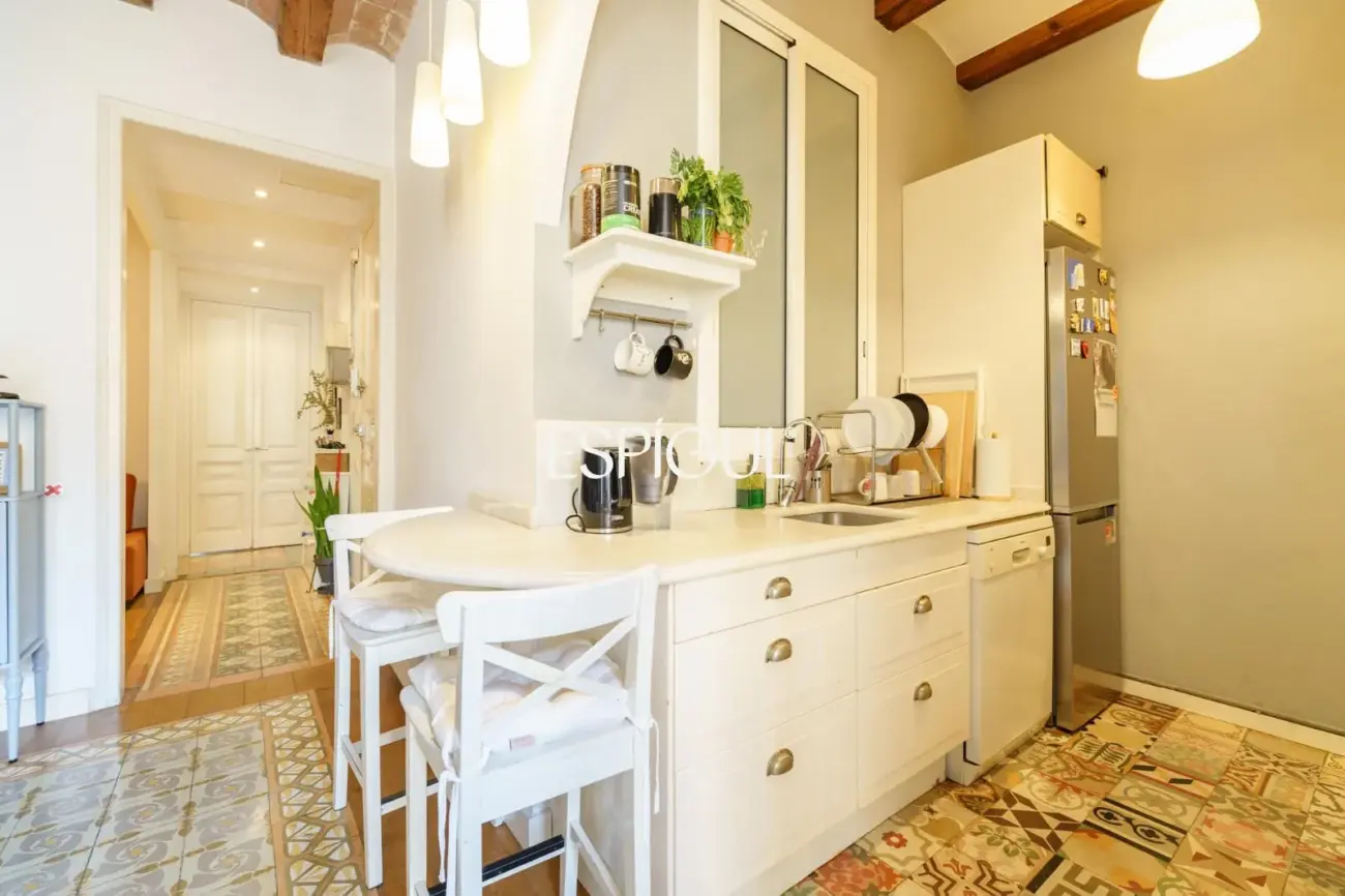 Piso en venta en Carrer de Còrsega, Gràcia