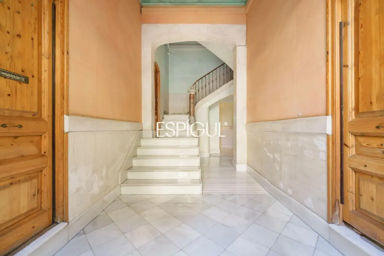 Piso en venta en Carrer de Còrsega, Gràcia