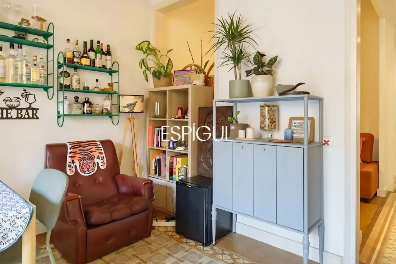 Piso en venta en Carrer de Còrsega, Gràcia