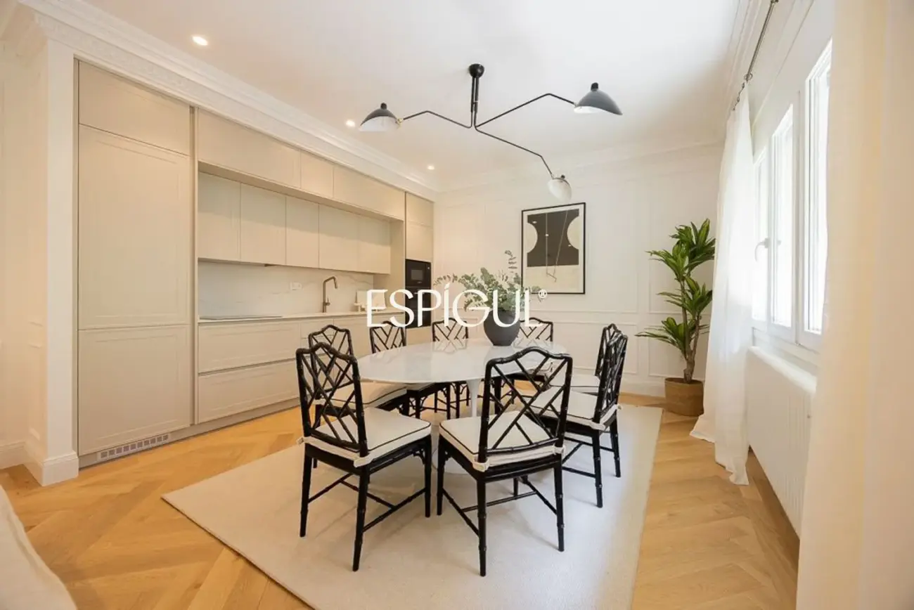 Piso en venta exterior y reformado en Claudio Coello, Castellana