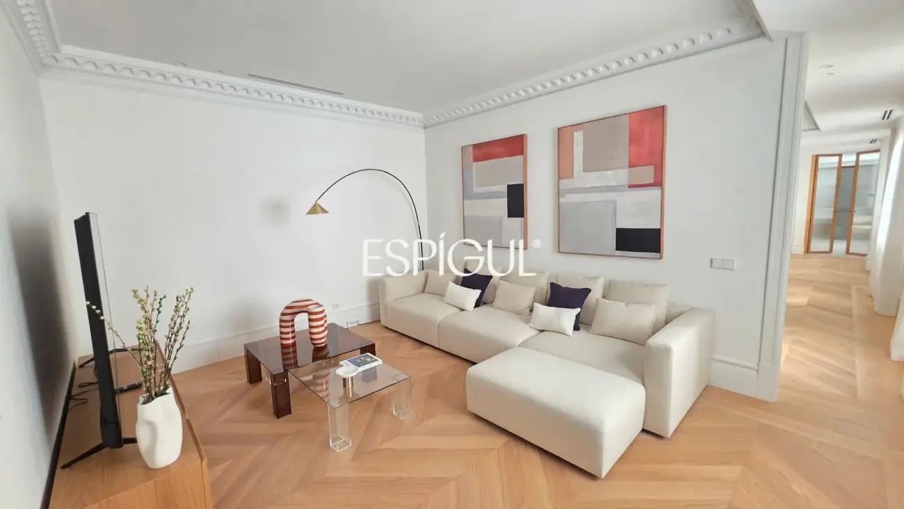 Piso en venta Recoletos