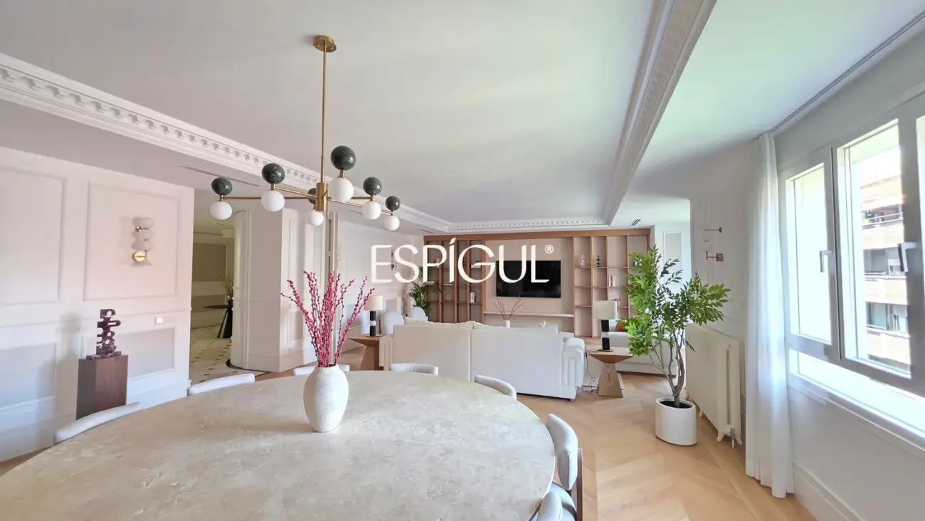 Piso en venta Recoletos