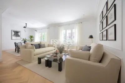 Piso en venta reformado en Castellana