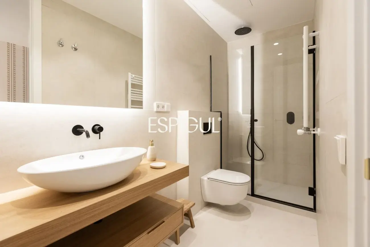 Piso en venta reformado en Hermosilla, Recoletos