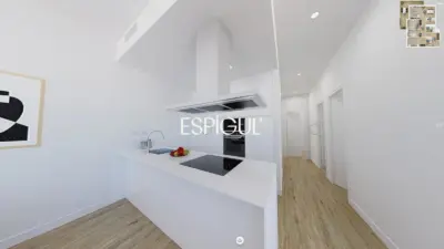 Premier étage à vendre avec terrasse à Sarrià de Ter