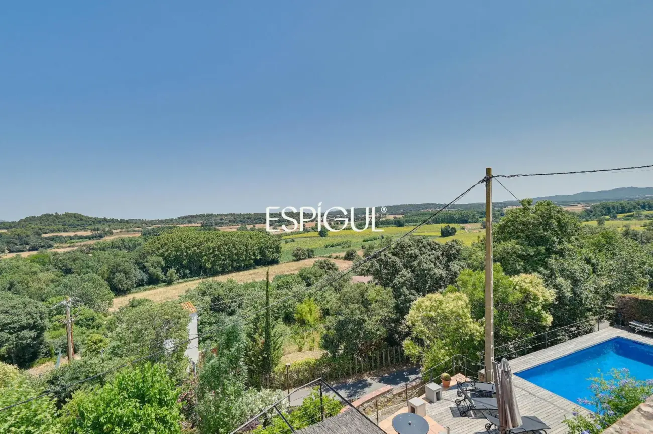Una casa amb vistes privilegiades al cor de l’Empordà