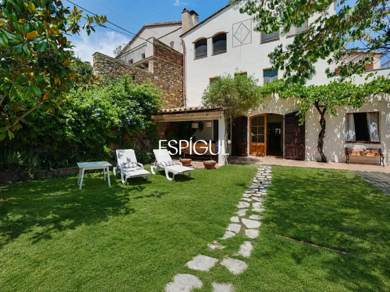 Una casa amb vistes privilegiades al cor de l’Empordà