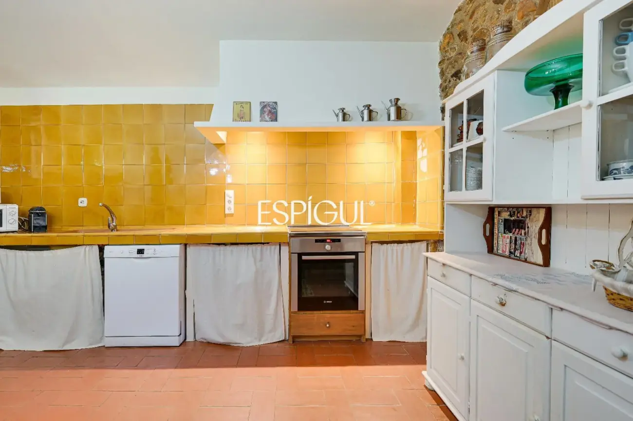 Una casa amb vistes privilegiades al cor de l’Empordà