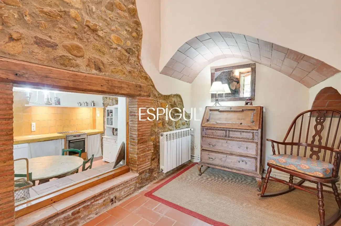 Una casa amb vistes privilegiades al cor de l’Empordà