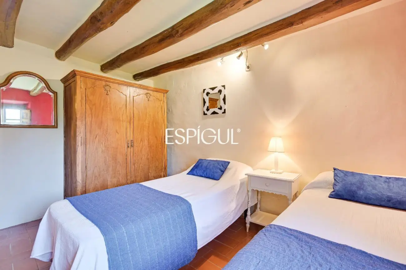 Una casa amb vistes privilegiades al cor de l’Empordà