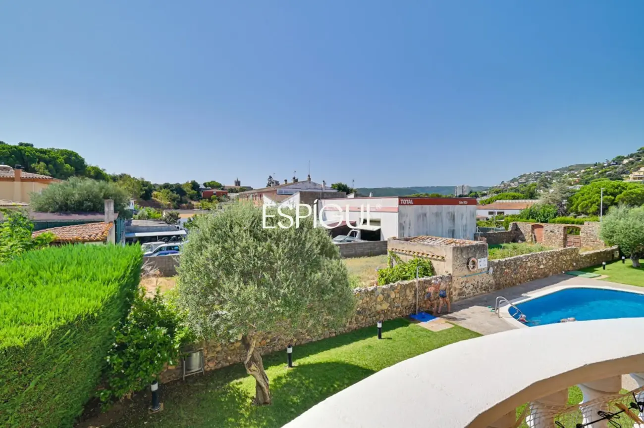 Apartamento con piscina comunitaria en Calonge