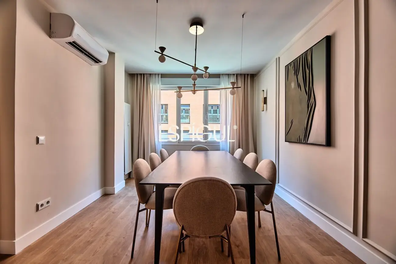 Ático en venta con terraza en Lista