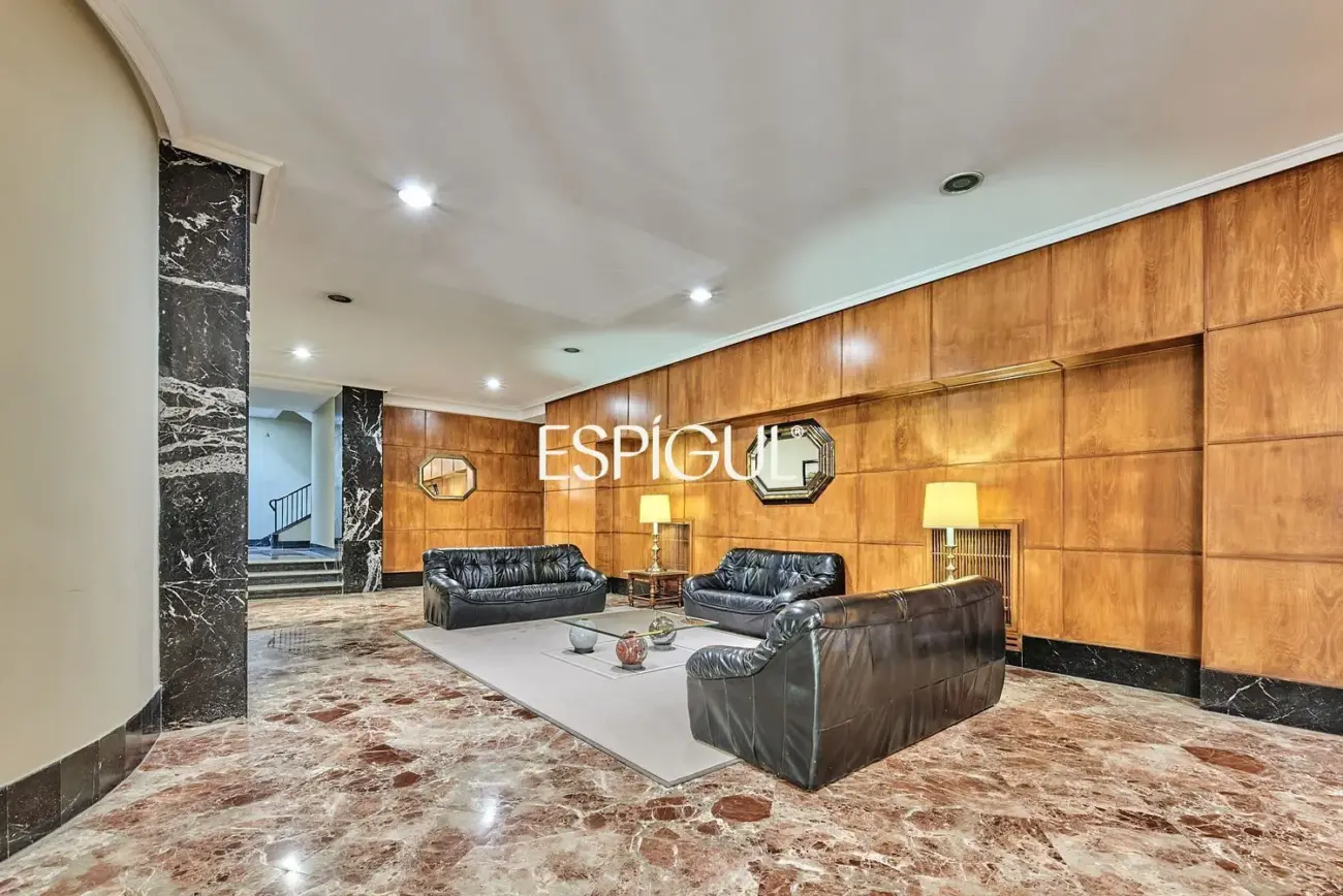 Ático en venta con terraza en Lista