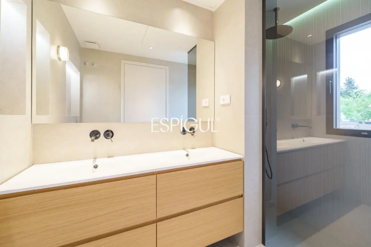 Casa en venta en construcción en Sant Cugat del Vallés