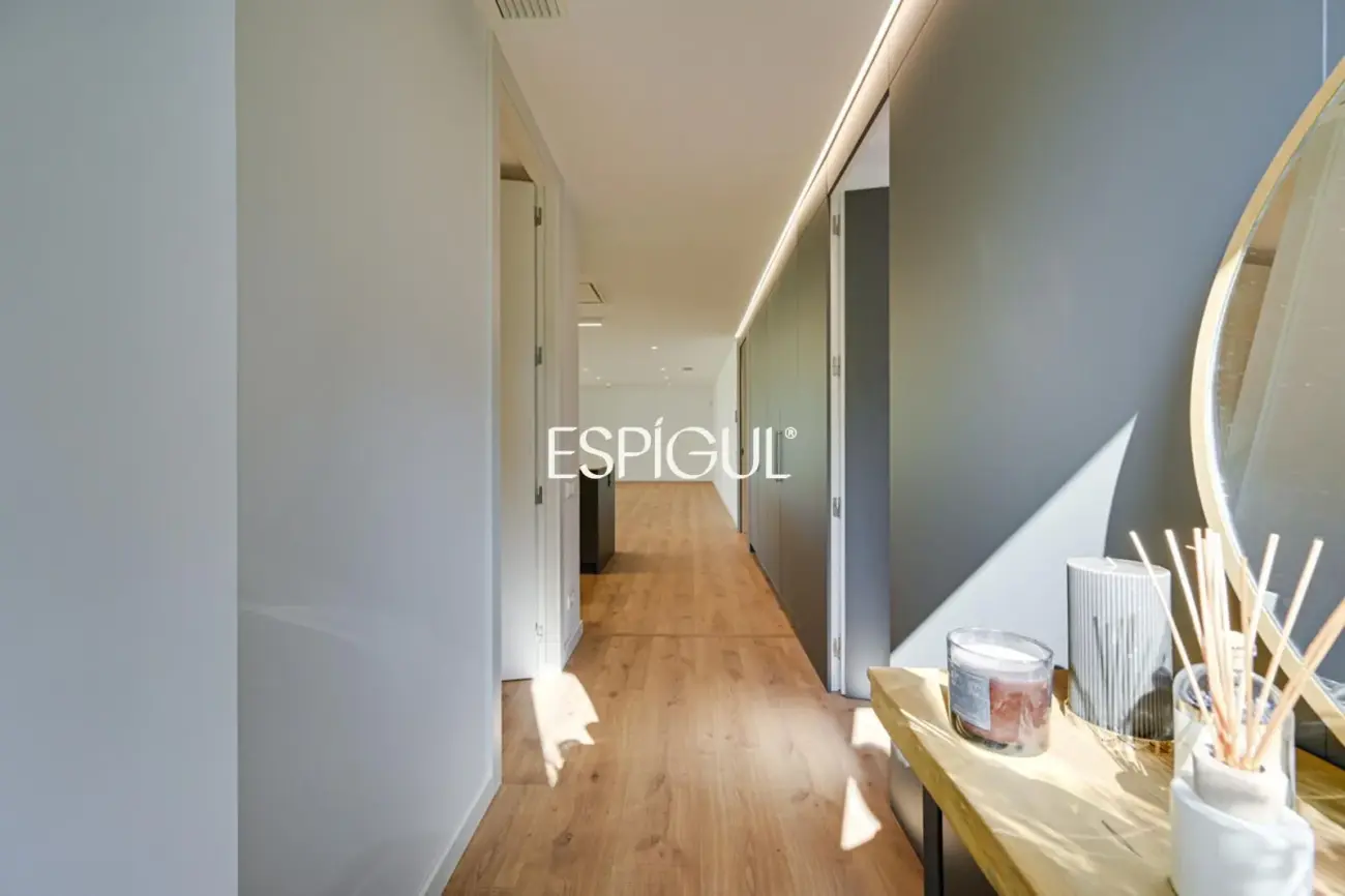 Chalet de obra nueva en venta en Matadepera