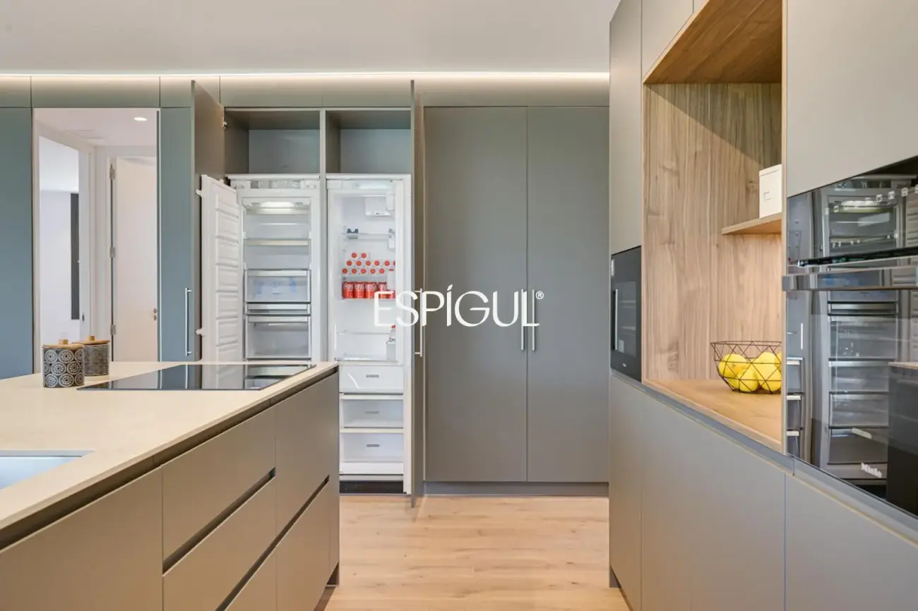 Chalet de obra nueva en venta en Matadepera