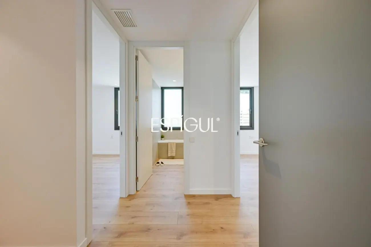 Chalet de obra nueva en venta en Matadepera