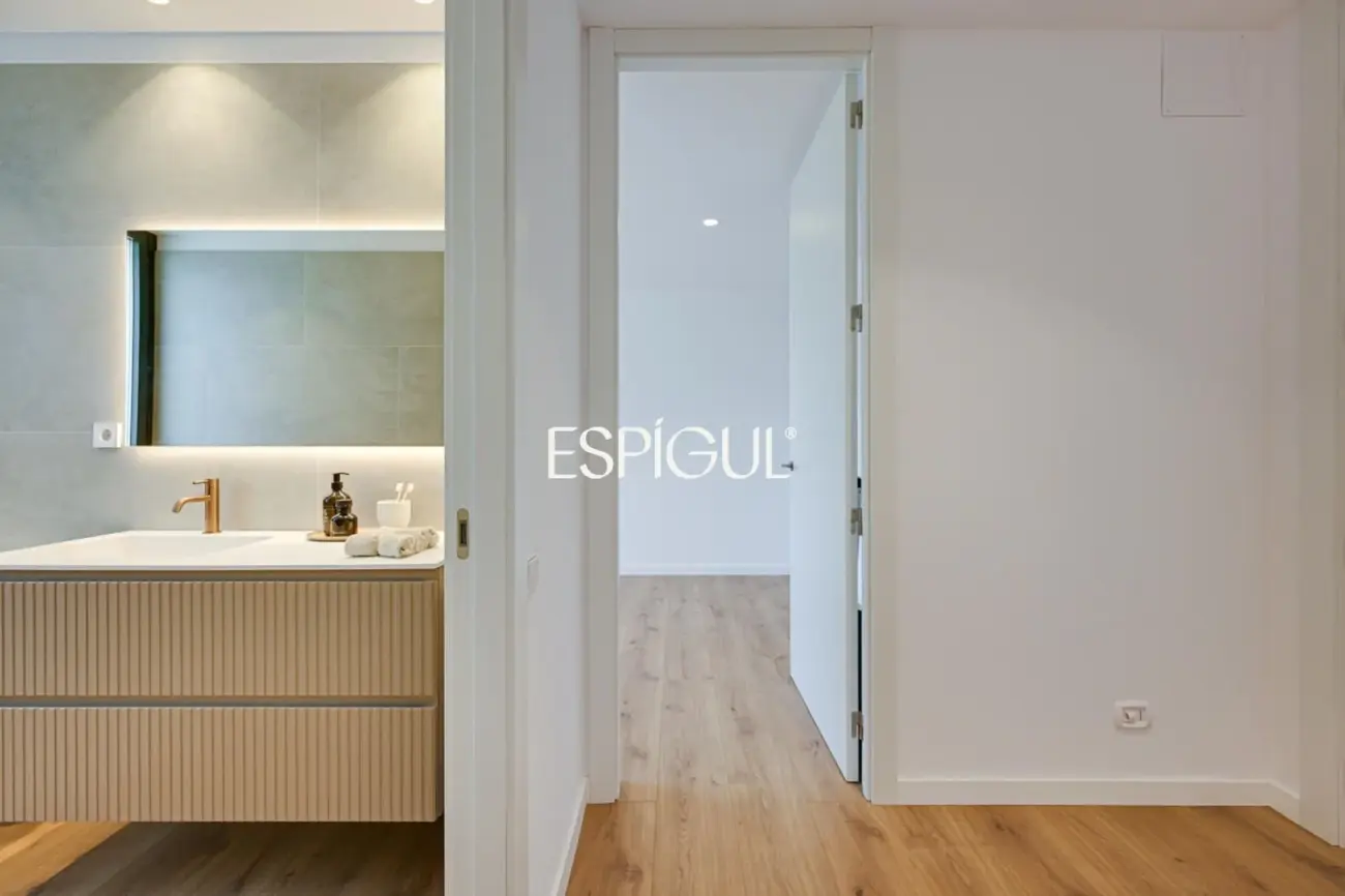Chalet de obra nueva en venta en Matadepera