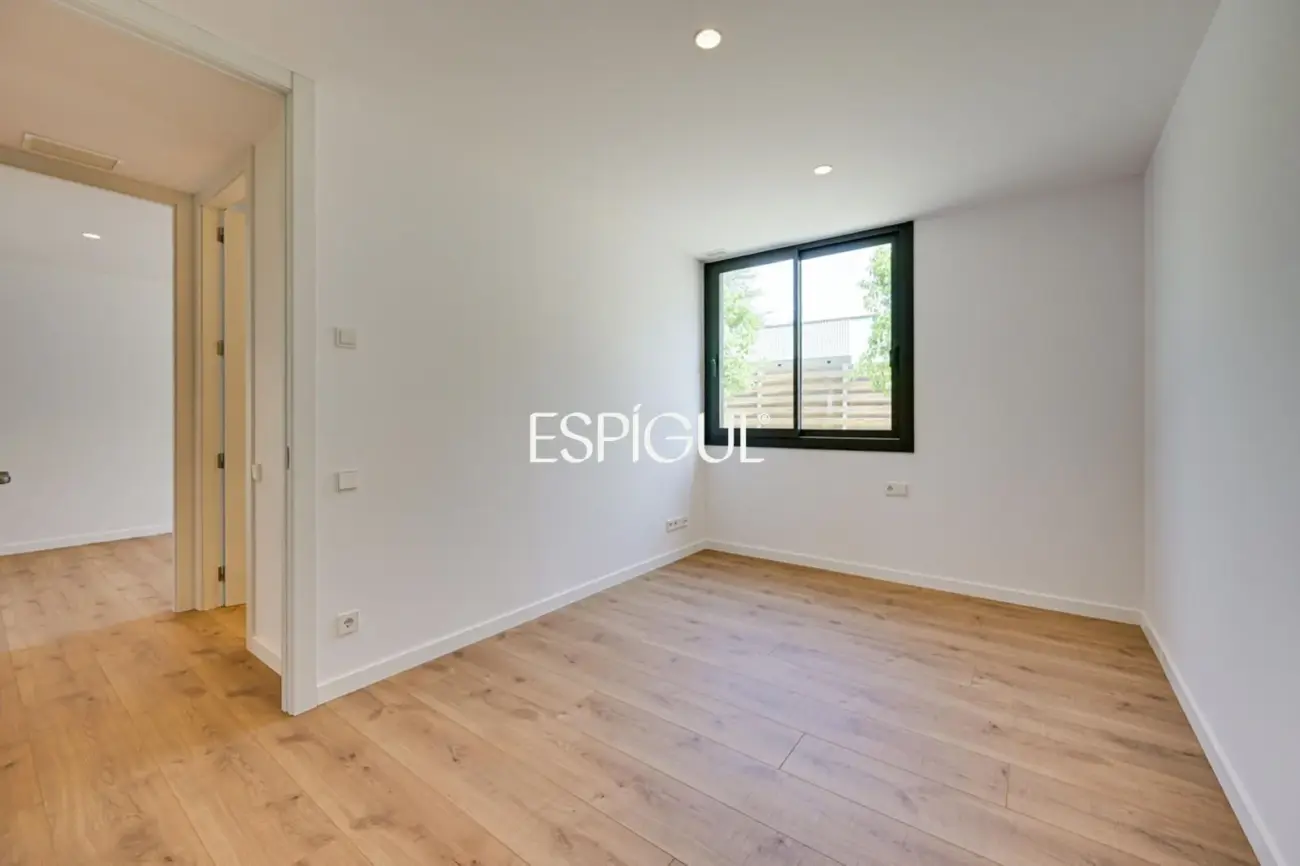 Chalet de obra nueva en venta en Matadepera