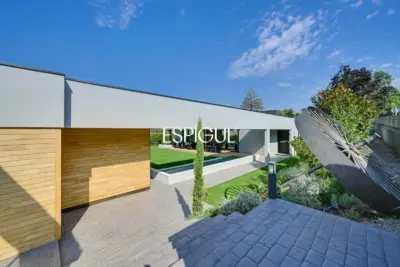 Chalet de obra nueva en venta en Matadepera