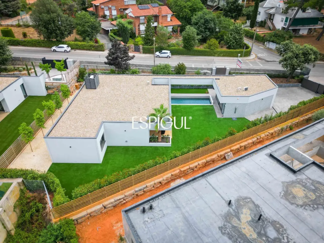 Chalet de obra nueva en venta en Matadepera