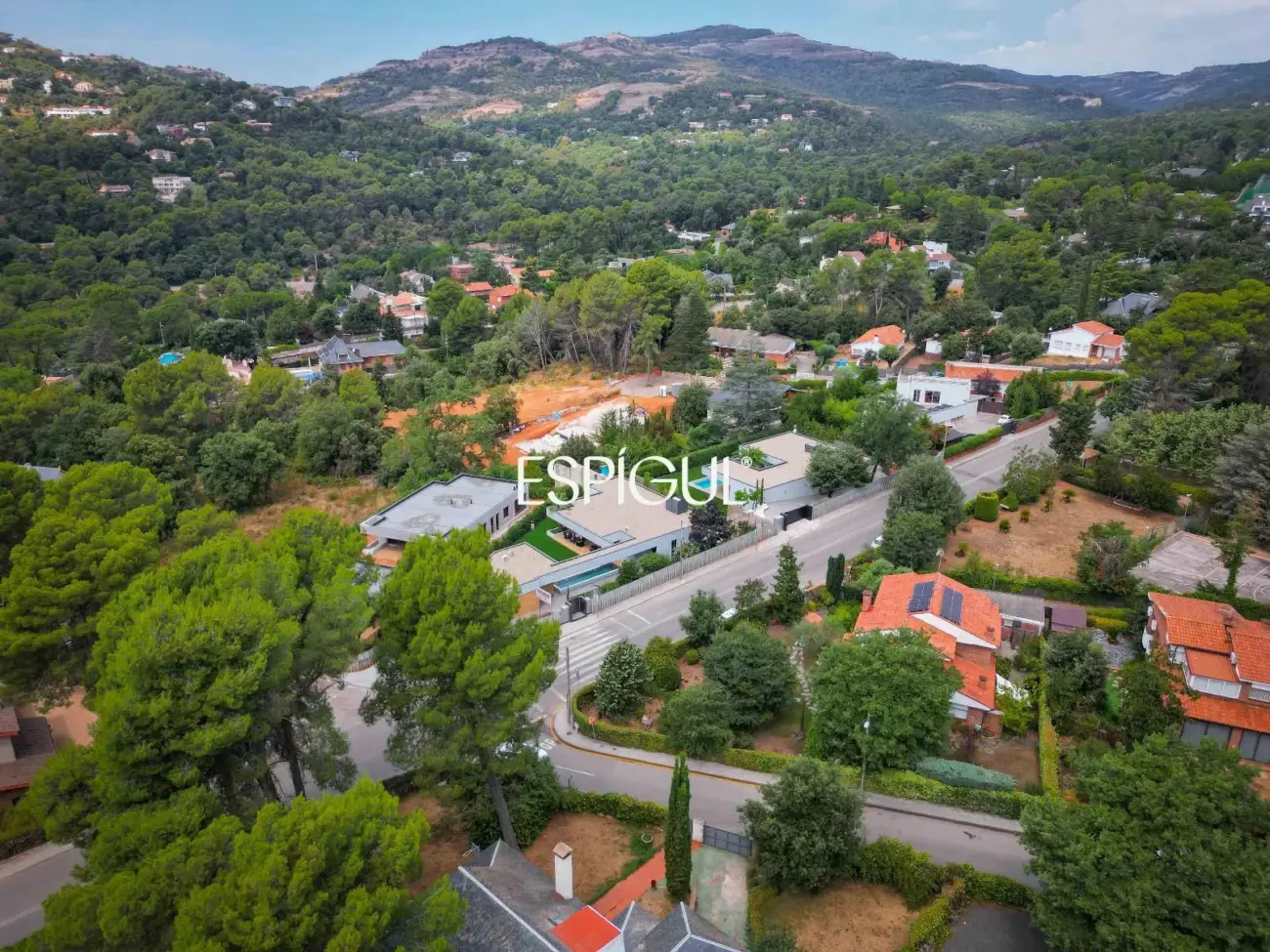Chalet de obra nueva en venta en Matadepera