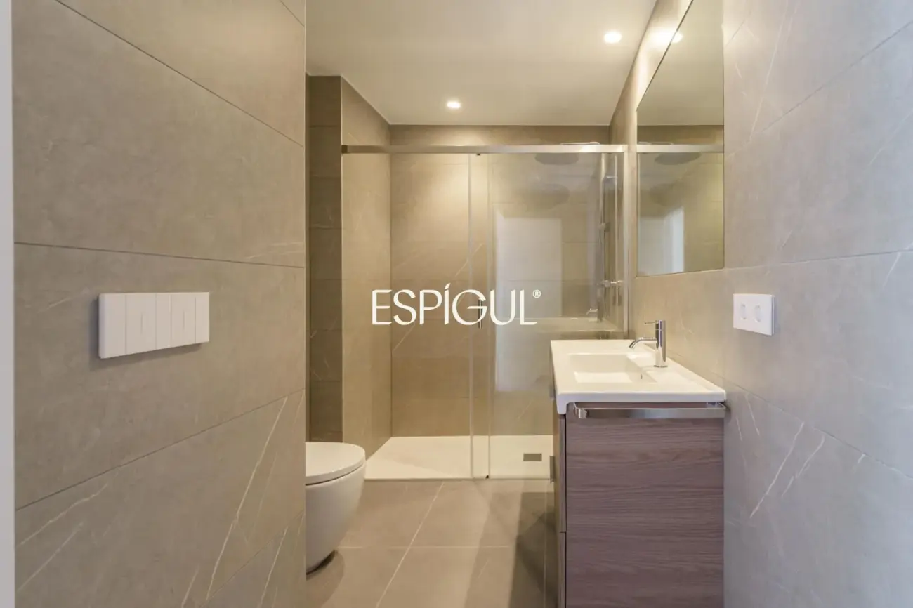 Dúplex invertido con terraza panorámica en el centro de Sant Andreu de Llavaneres