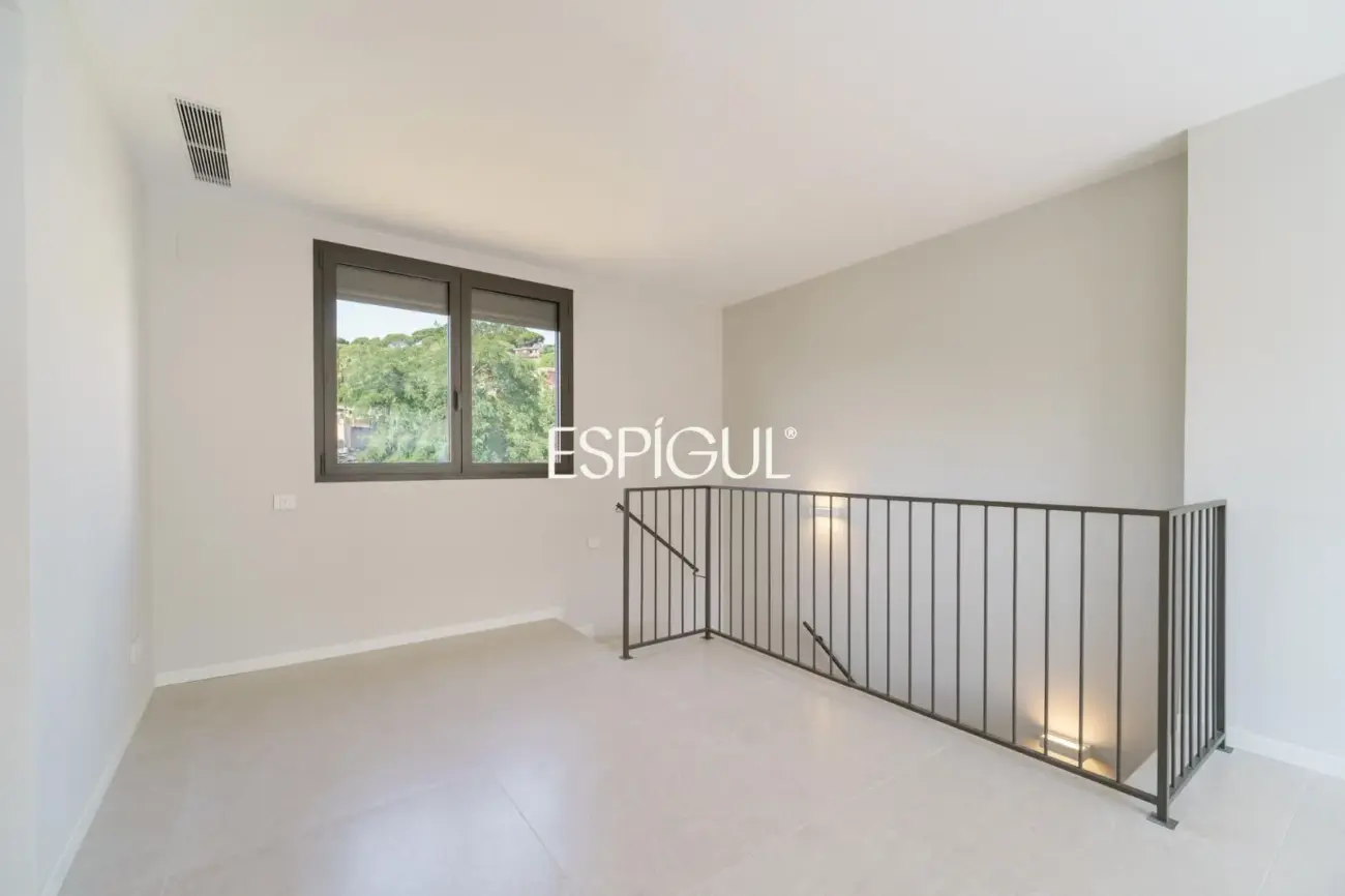 Dúplex invertido con terraza panorámica en el centro de Sant Andreu de Llavaneres