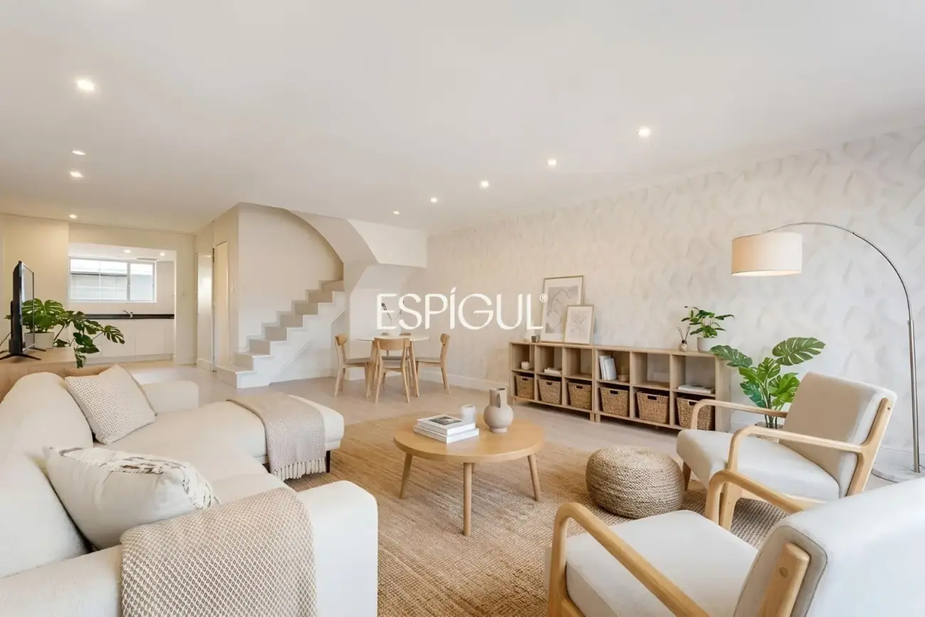 Exclusive semi-detached house for sale in the Eixample of Sant Cugat del Vallès