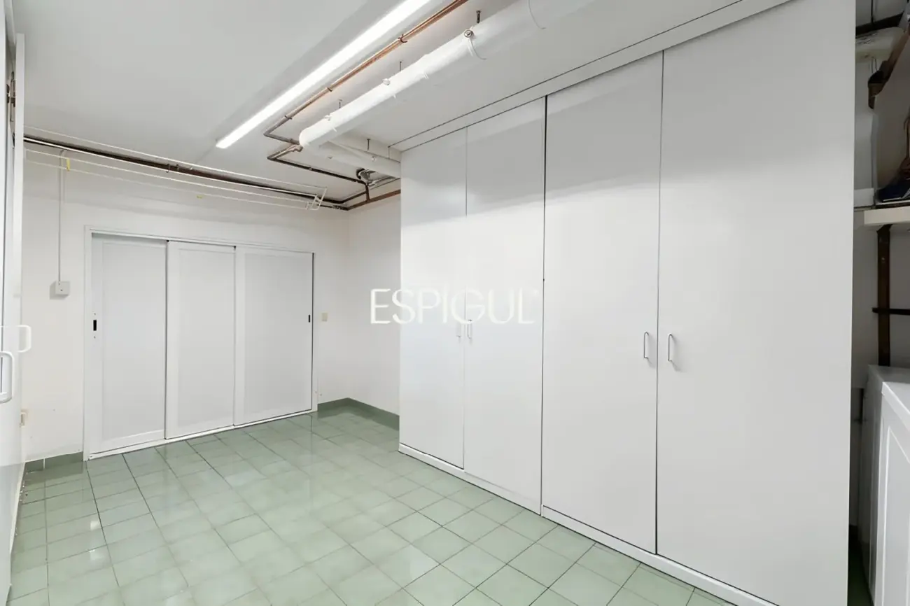 Exclusive semi-detached house for sale in the Eixample of Sant Cugat del Vallès