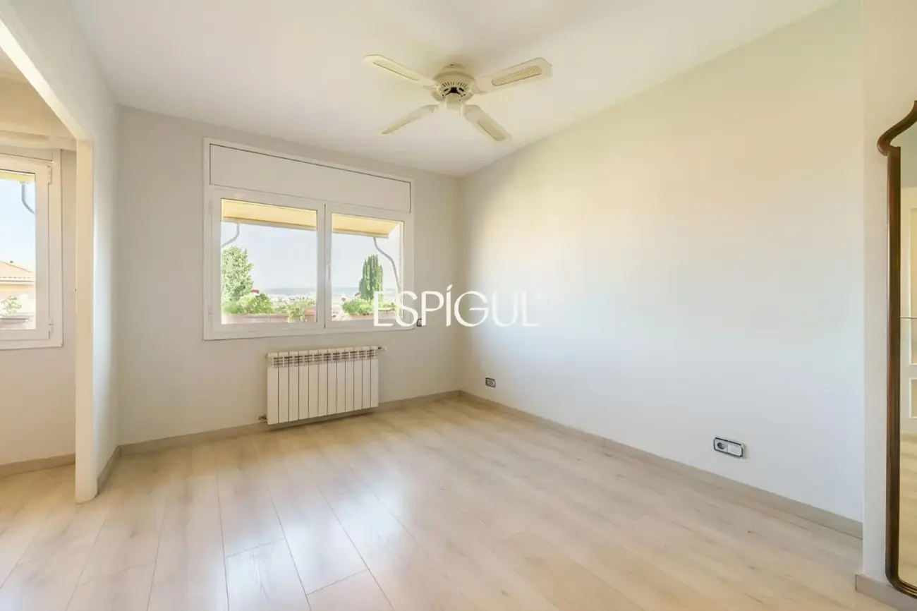Exclusive semi-detached house for sale in the Eixample of Sant Cugat del Vallès