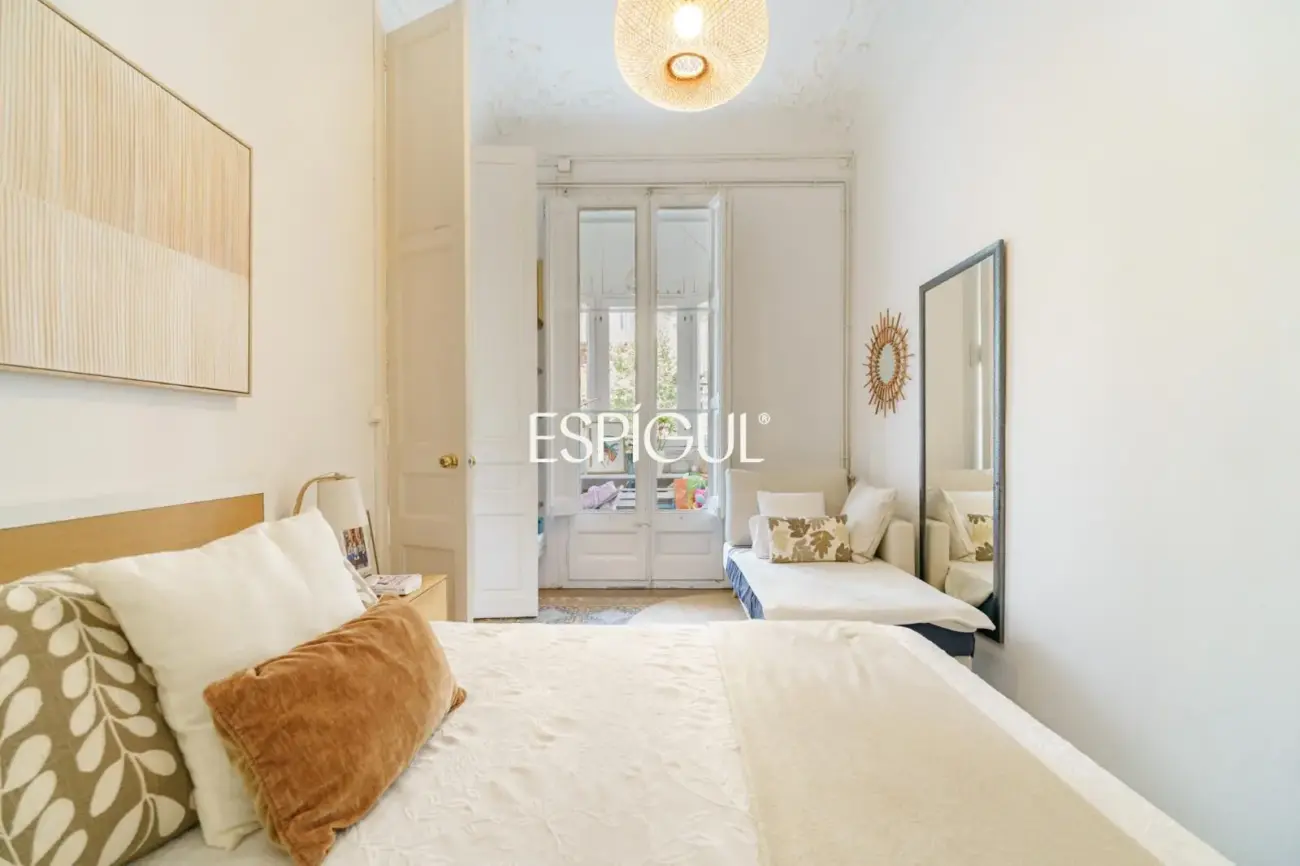 Exklusive Wohnung mit Terrasse zum Verkauf im Quadrat d’Or, Eixample Dret