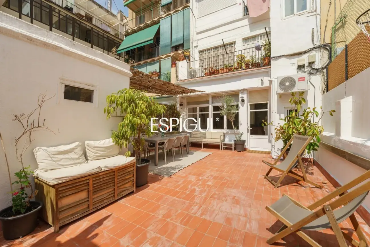 Exklusive Wohnung mit Terrasse zum Verkauf im Quadrat d’Or, Eixample Dret