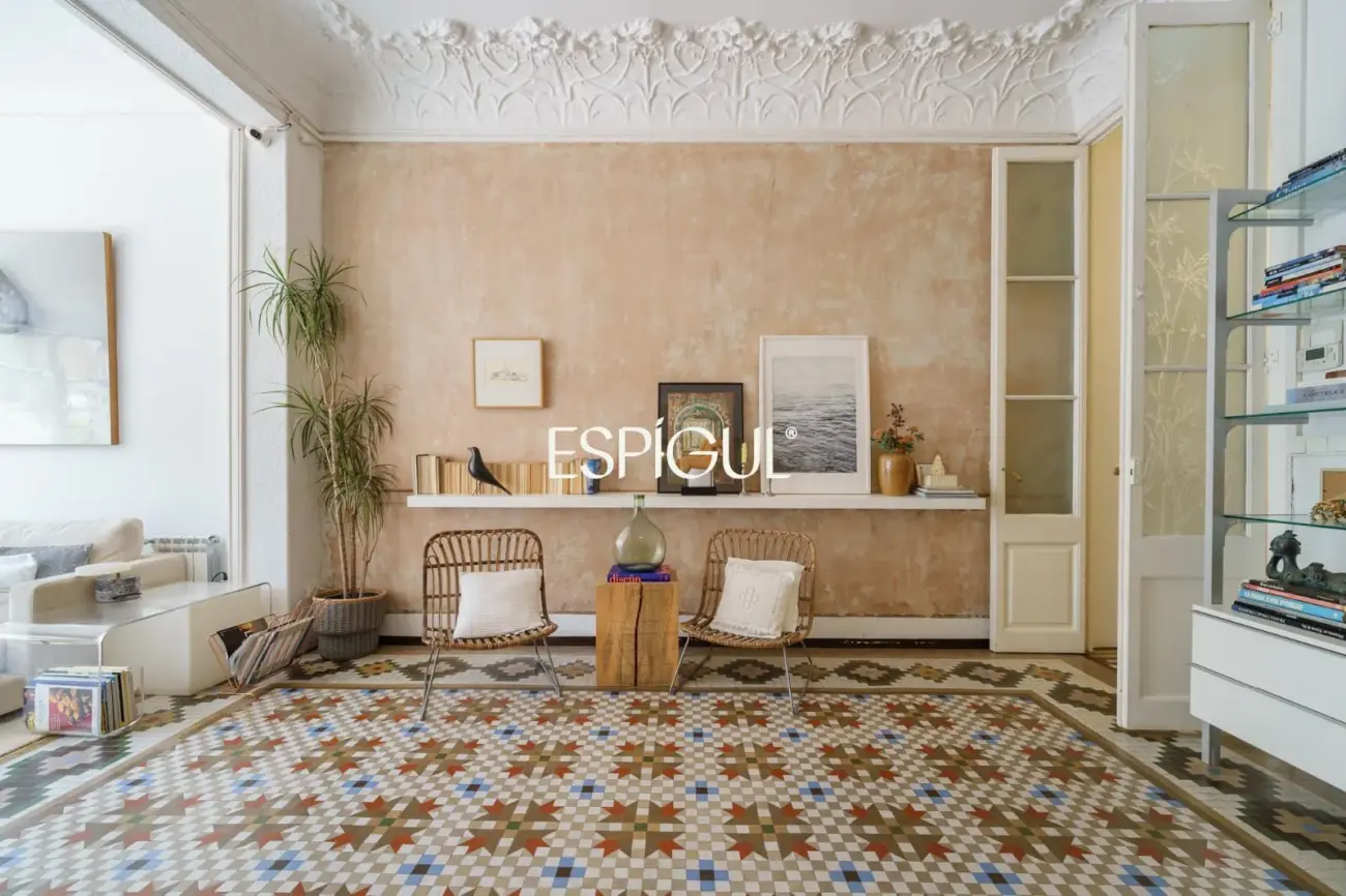Exklusive Wohnung mit Terrasse zum Verkauf im Quadrat d’Or, Eixample Dret