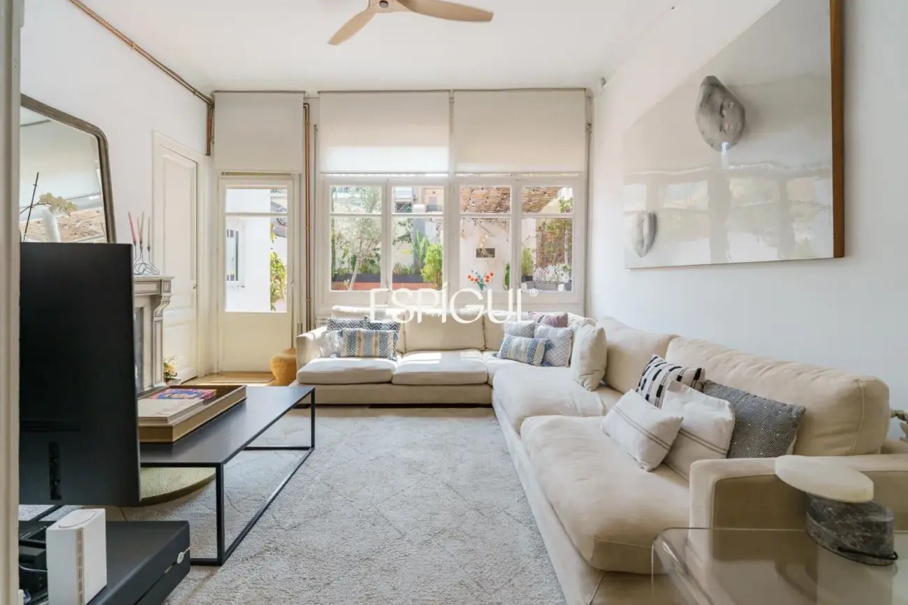 Exklusive Wohnung mit Terrasse zum Verkauf im Quadrat d’Or, Eixample Dret