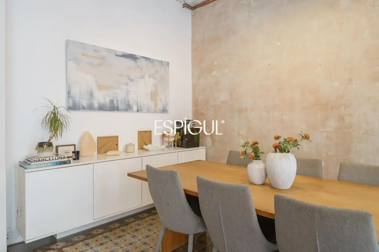 Exklusive Wohnung mit Terrasse zum Verkauf im Quadrat d’Or, Eixample Dret