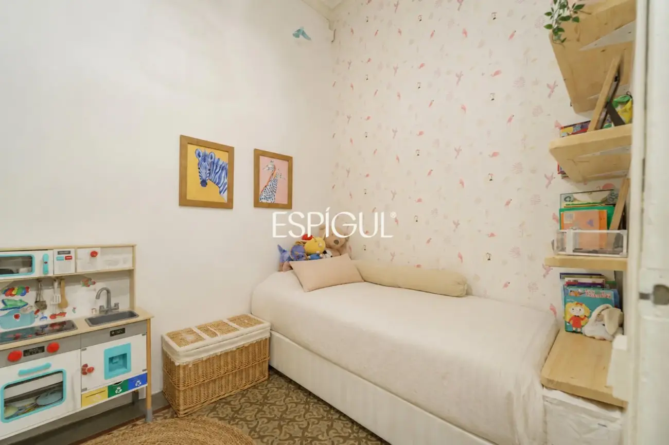 Exklusive Wohnung mit Terrasse zum Verkauf im Quadrat d’Or, Eixample Dret