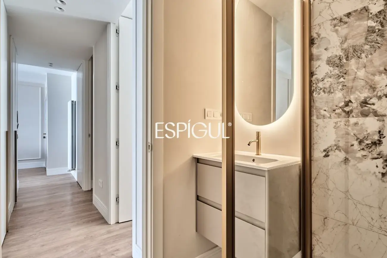 Piso en venta reformado en Ibiza, Retiro