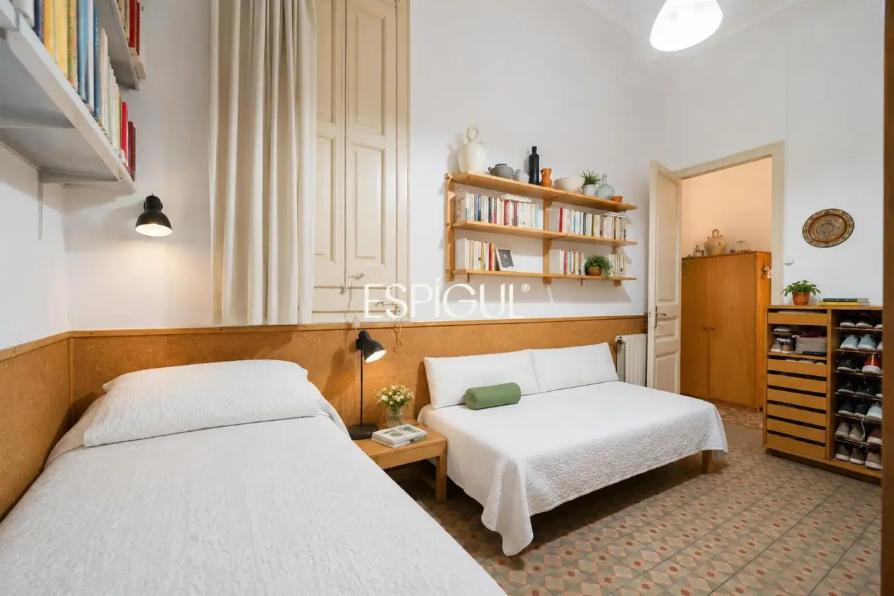 Renovierungsbedürftige Wohnung zum Verkauf im Quadrat d’Or, Eixample Dret